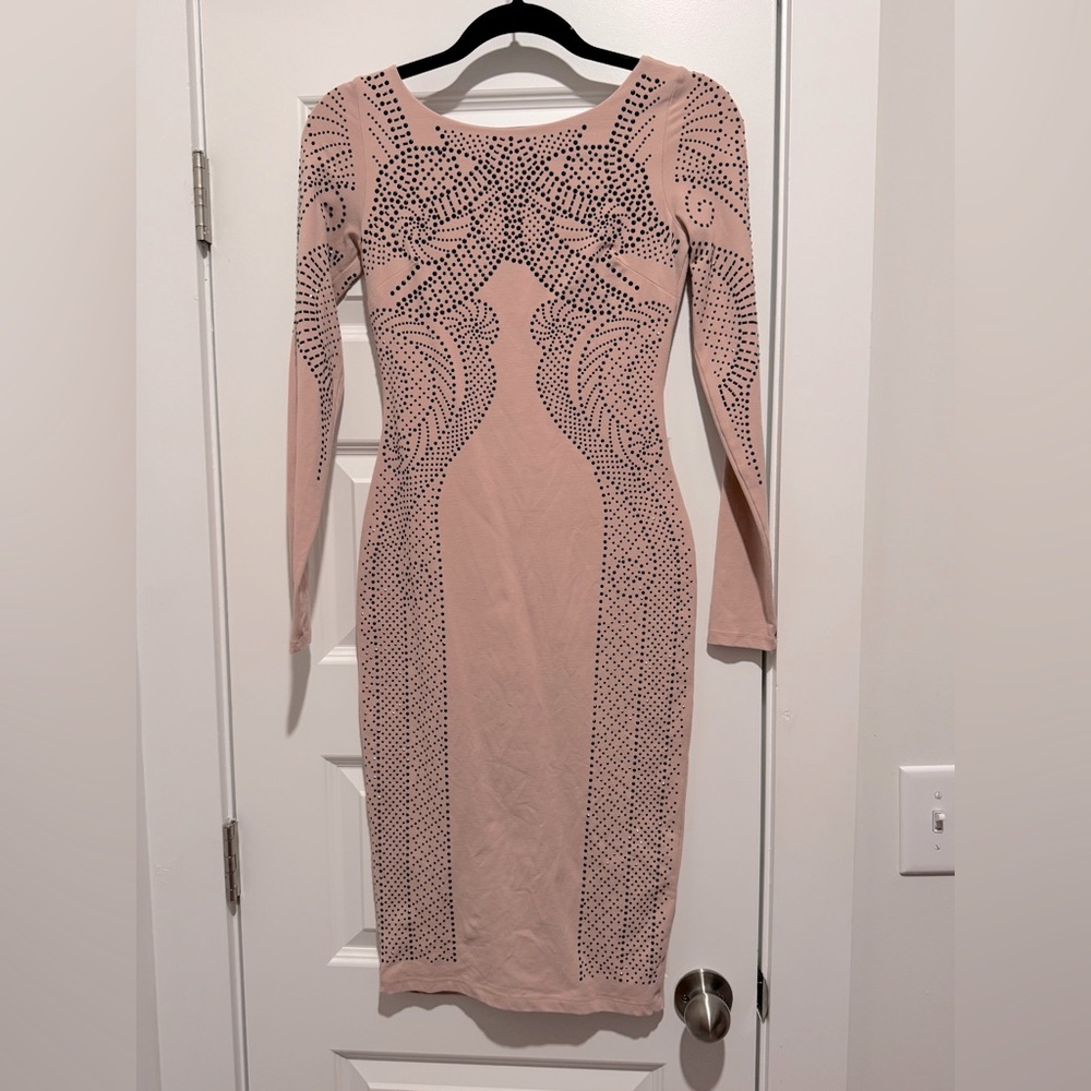 BEBE long sleeve pencil dress